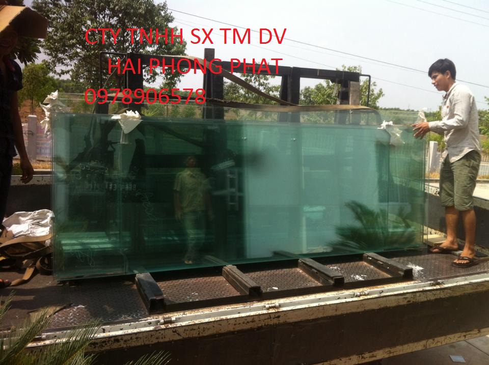 Giá cửa kính cường lực tại bình dương