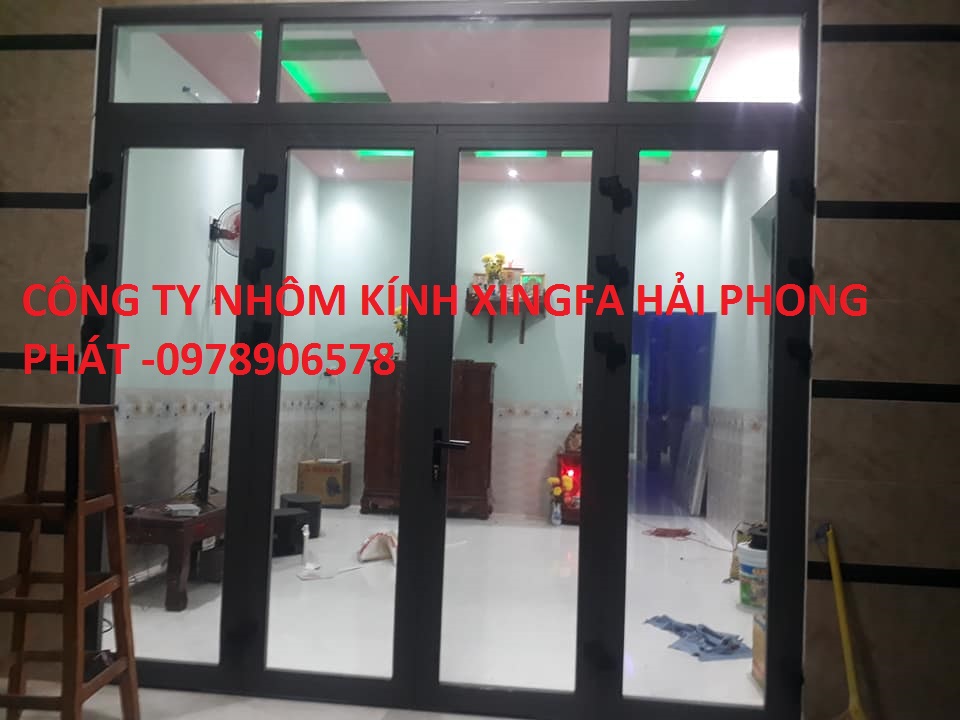 VÁCH NGĂN NHÔM KÍNH Ở BÌNH DƯƠNG