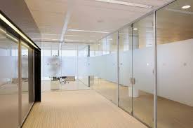 Cửa Kính Cường Lực Bình Dương